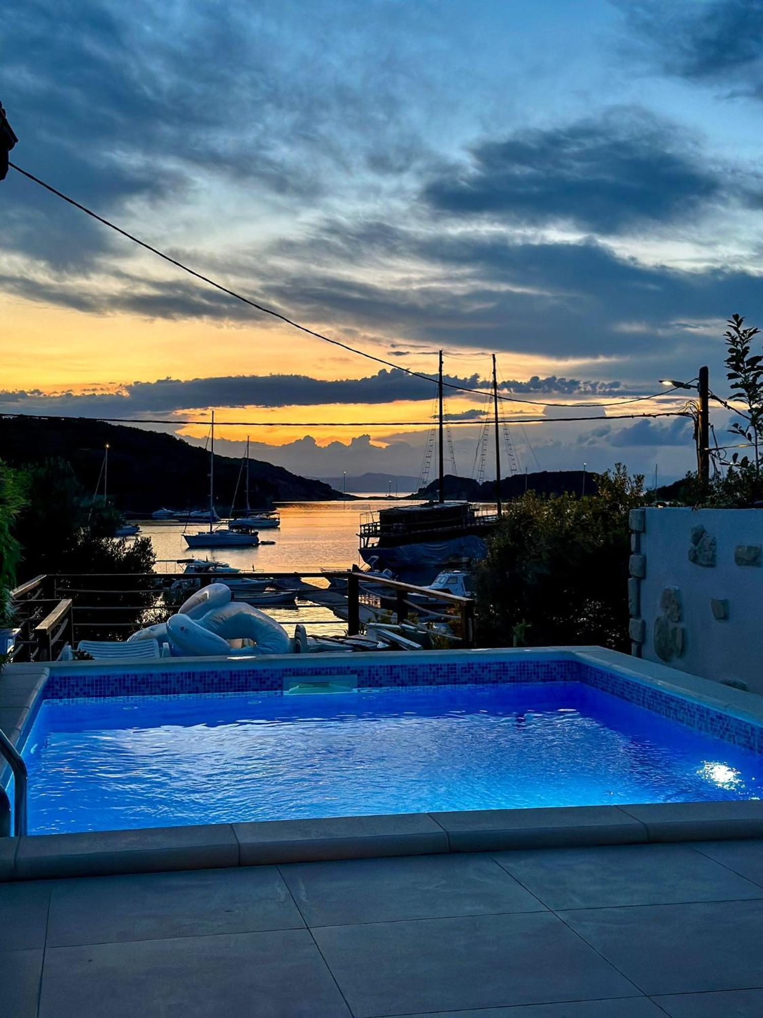 Beach Villa Ema 수페타르스카 드라가 외부 사진